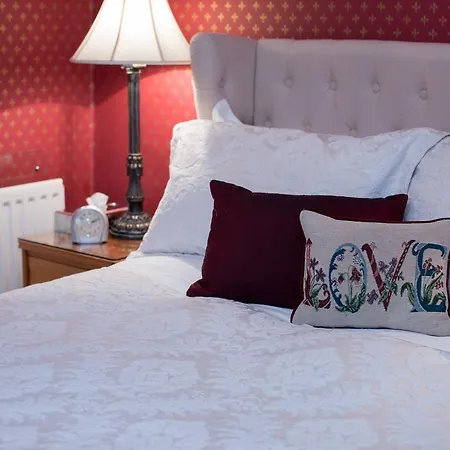Beech House 5* Kendal