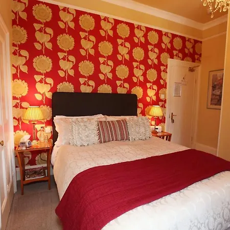 Beech House 5* Kendal